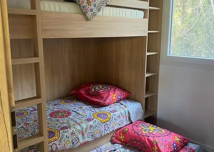 Vakantiehuis Serenity House, Cozy Familly Place, Free Parking, Seaside, In Dalmacia, Drage, Kamp Maslina