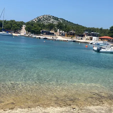 Serenity House, Cozy Familly Place, Free Parking, Seaside, In Dalmacia, Drage, Kamp Maslina Tatil Evi *